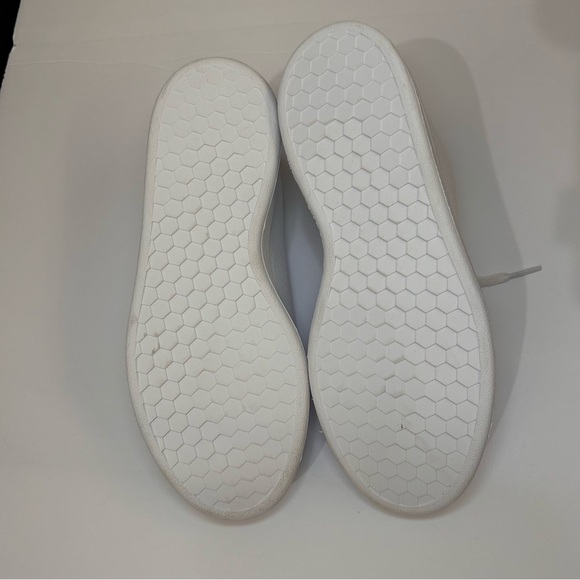 Adidas Advantage Tennis Shoes with Cloudfoam Comfort - Picture 6 of 6